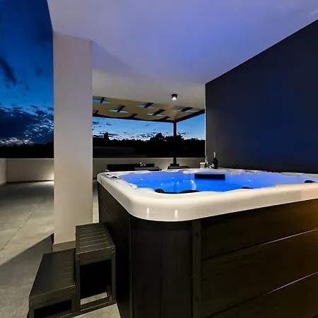Lägenhet Penthouse Z Point